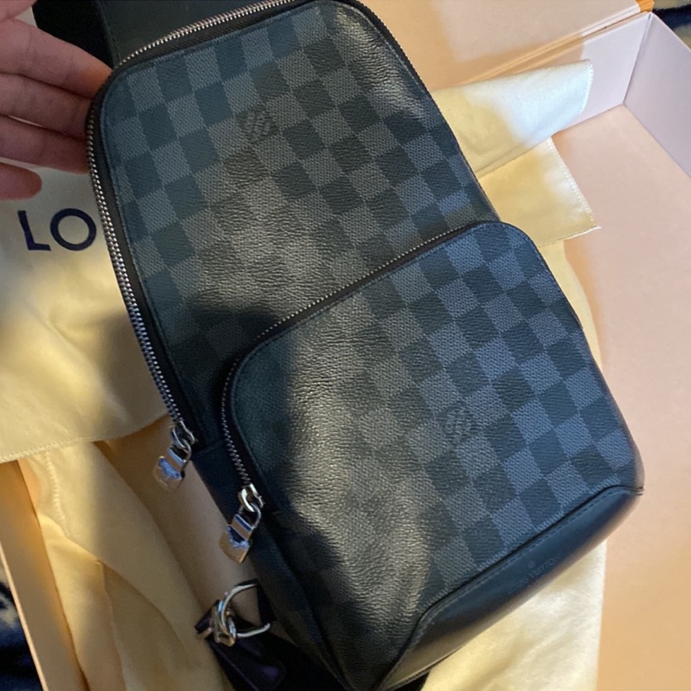 Louis Vuitton Avenue Sling Bag